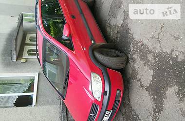 Минивэн Opel Zafira 2002 в Черновцах