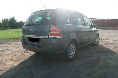 Мінівен Opel Zafira 2006 в Ладижині