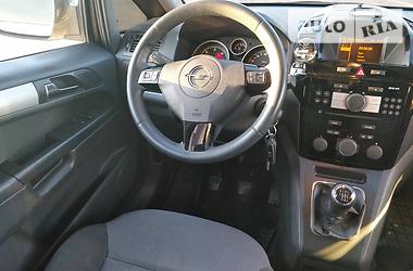 Універсал Opel Zafira 2011 в Стрию