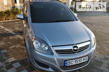 Универсал Opel Zafira 2011 в Стрые