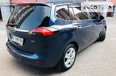 Минивэн Opel Zafira 2013 в Ивано-Франковске