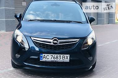 Минивэн Opel Zafira 2013 в Ивано-Франковске