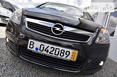 Мінівен Opel Zafira 2010 в Дрогобичі