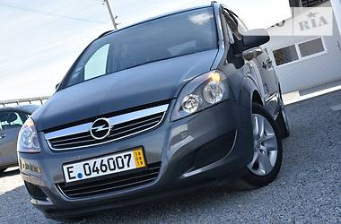 Минивэн Opel Zafira 2013 в Дрогобыче