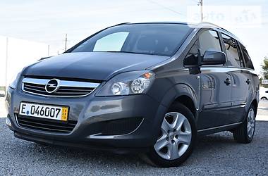 Минивэн Opel Zafira 2013 в Дрогобыче