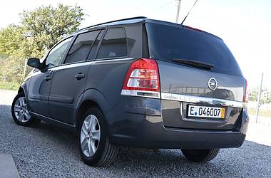 Минивэн Opel Zafira 2013 в Дрогобыче