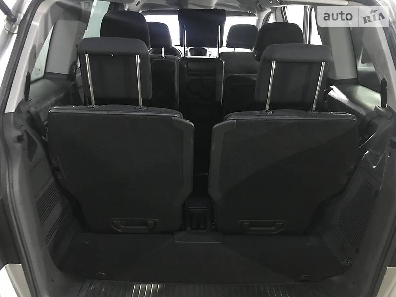 Минивэн Opel Zafira 2007 в Днепре