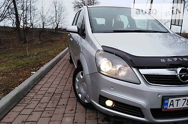 Мінівен Opel Zafira 2006 в Тлумачі