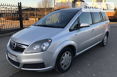 Минивэн Opel Zafira 2006 в Владимир-Волынском