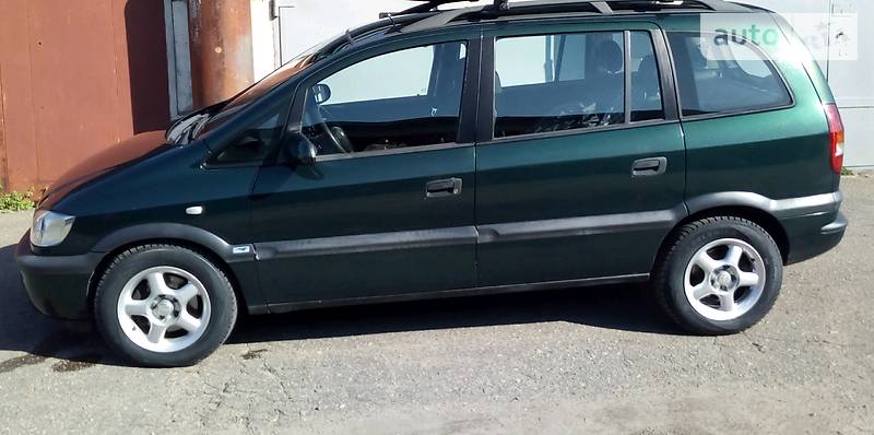 Минивэн Opel Zafira 1999 в Сосновке