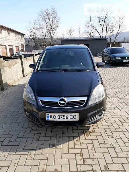 Мінівен Opel Zafira 2007 в 