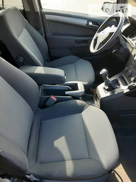 Минивэн Opel Zafira 2007 в Ужгороде фото 8 Минивэн Opel Zafira 2007 в Ужгороде