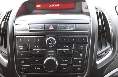 Універсал Opel Zafira 2013 в 