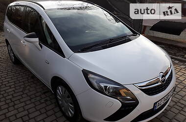 Універсал Opel Zafira 2013 в 