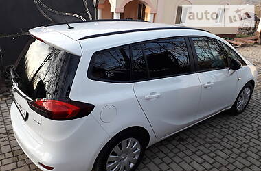 Універсал Opel Zafira 2013 в 