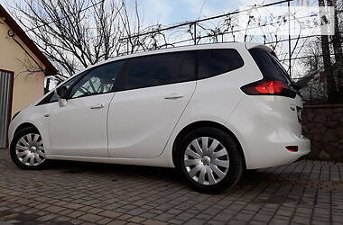 Універсал Opel Zafira 2013 в 