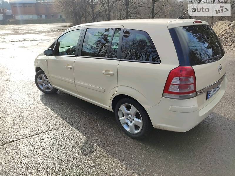Мінівен Opel Zafira 2009 в Львові