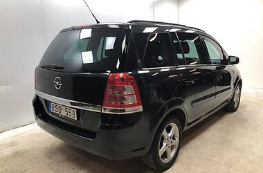 Універсал Opel Zafira 2011 в 