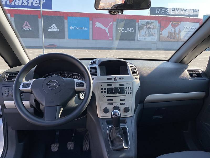 Мінівен Opel Zafira 2008 в Рівному