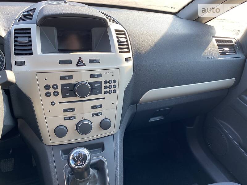Мінівен Opel Zafira 2008 в Рівному