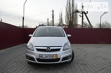 Минивэн Opel Zafira 2007 в Одессе