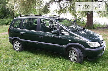 Минивэн Opel Zafira 2001 в Полонном