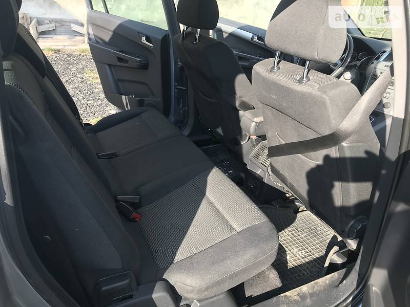 Мінівен Opel Zafira 2008 в Калуші