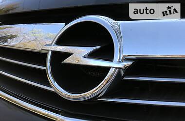 Мінівен Opel Zafira 2010 в 
