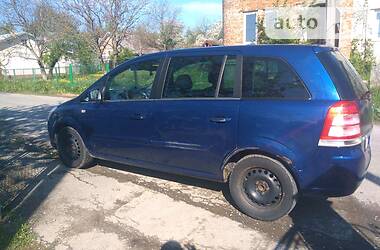 Універсал Opel Zafira 2010 в 