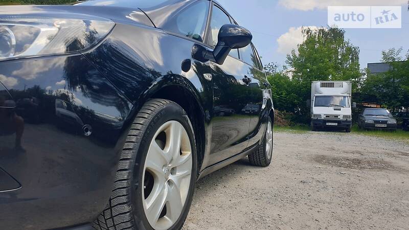 Універсал Opel Zafira 2014 в Івано-Франківську