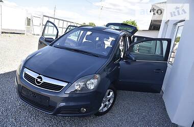 Минивэн Opel Zafira 2007 в Дрогобыче