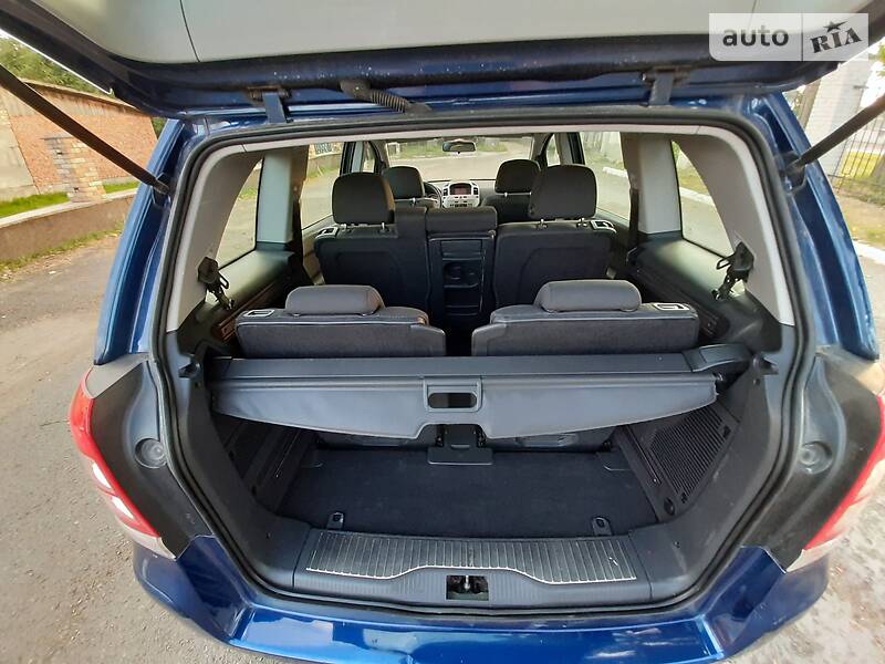 Мінівен Opel Zafira 2008 в Тернополі