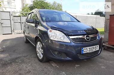 Минивэн Opel Zafira 2008 в Чернигове