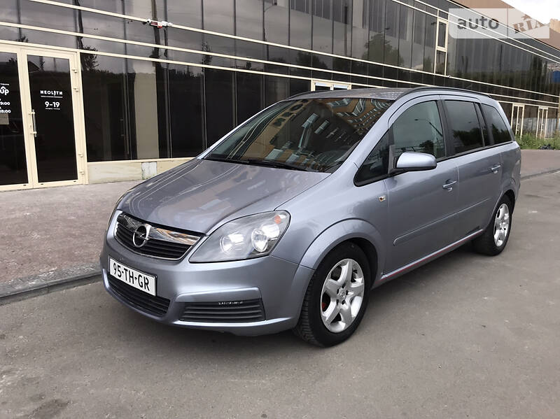 Мінівен Opel Zafira 2008 в Рівному