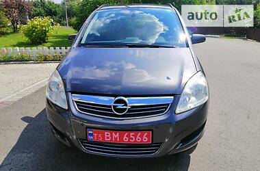 Минивэн Opel Zafira 2009 в Луцке