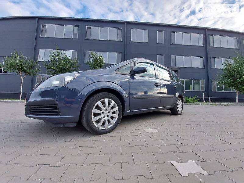 Мінівен Opel Zafira 2007 в Білій Церкві