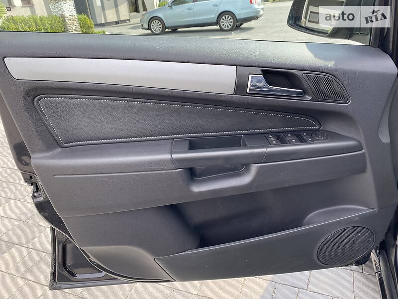 Мінівен Opel Zafira 2008 в Стрию фото 23 Мінівен Opel Zafira 2008 в Стрию