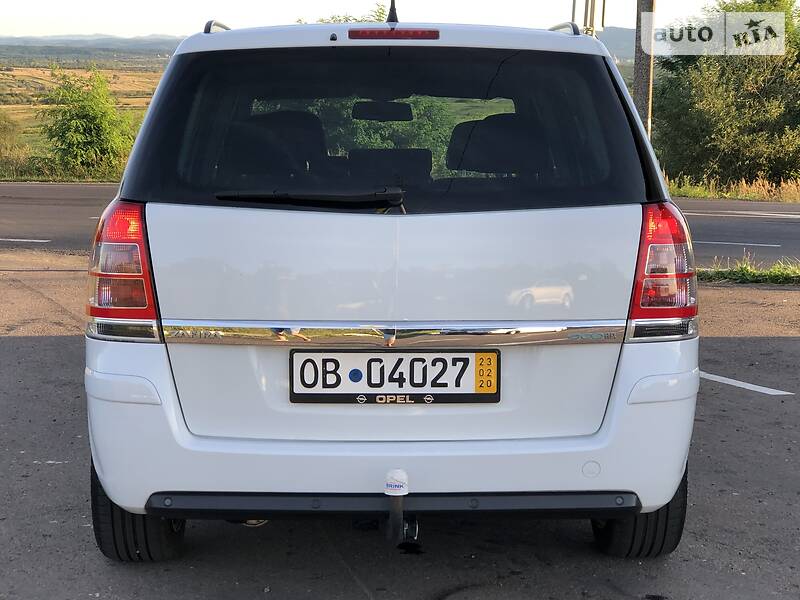 Мінівен Opel Zafira 2009 в Дрогобичі