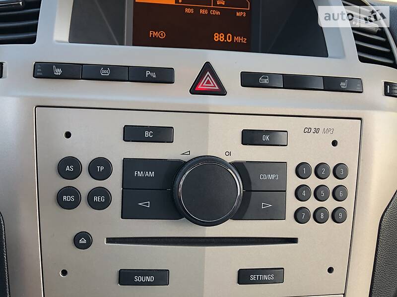 Мінівен Opel Zafira 2009 в Дрогобичі