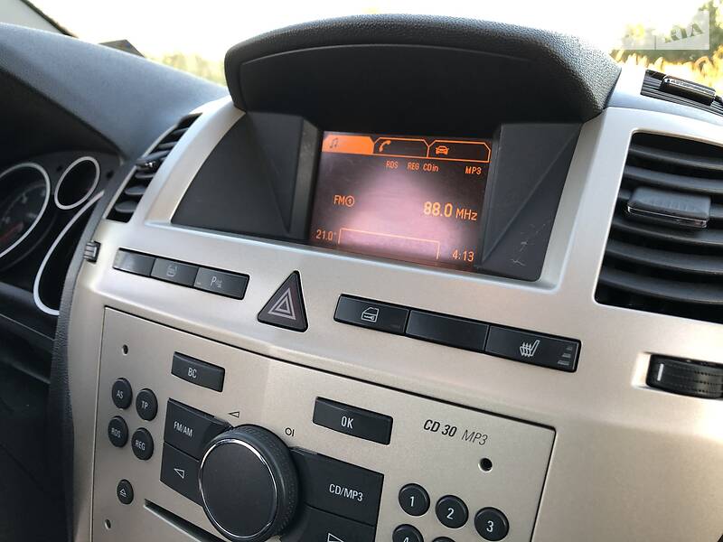 Мінівен Opel Zafira 2009 в Дрогобичі