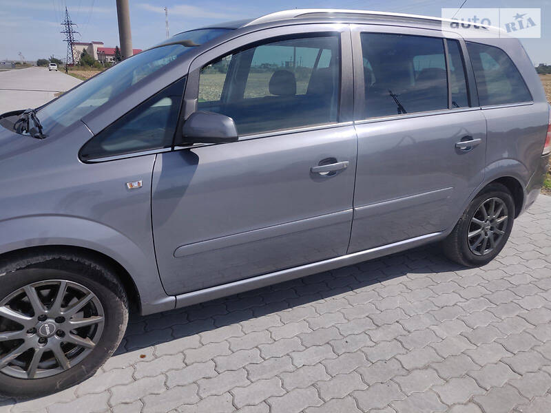 Мінівен Opel Zafira 2006 в Львові