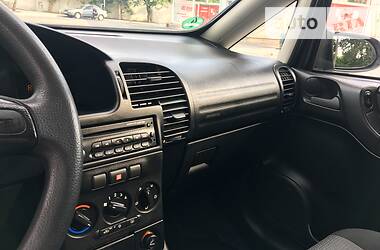 Універсал Opel Zafira 2003 в 