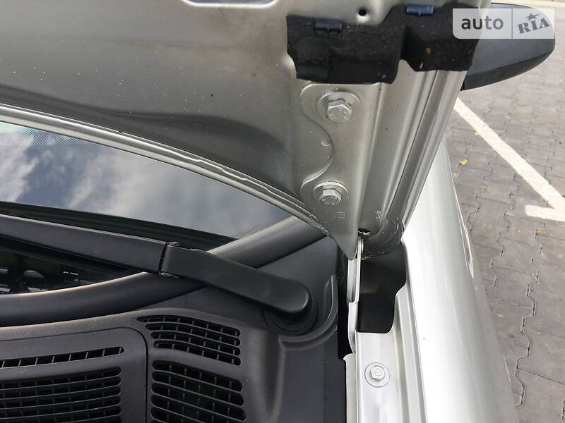 Універсал Opel Zafira 2003 в Вінниці