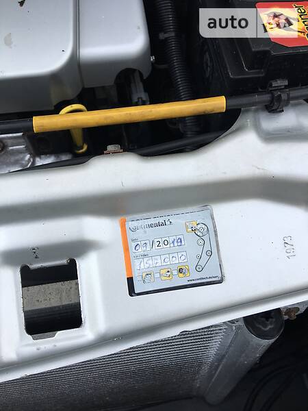 Універсал Opel Zafira 2003 в Вінниці