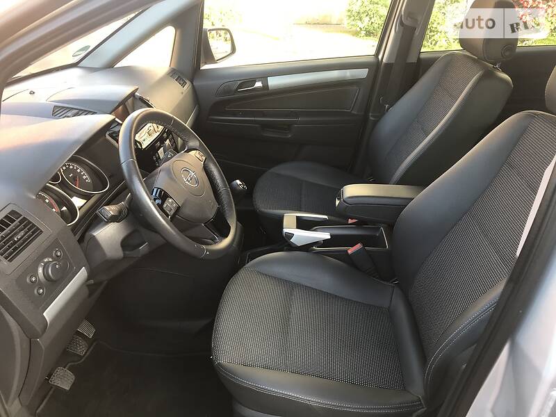 Універсал Opel Zafira 2009 в Стрию фото 28 Універсал Opel Zafira 2009 в Стрию