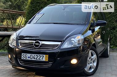 Мінівен Opel Zafira 2008 в Дрогобичі