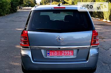 Универсал Opel Zafira 2009 в Белой Церкви