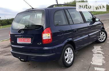 Минивэн Opel Zafira 2005 в Дрогобыче