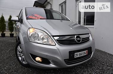 Универсал Opel Zafira 2009 в Дрогобыче