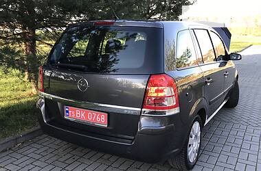 Минивэн Opel Zafira 2009 в Дрогобыче